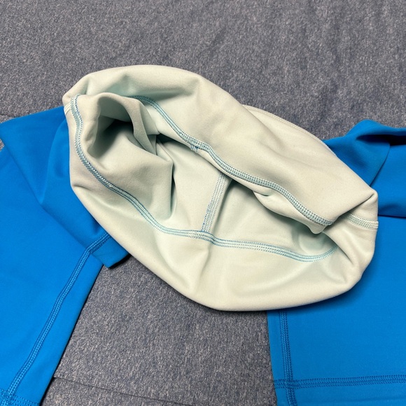 lululemon Rare Wunder Under Reversible Crop Leggings in Blue Size 6 - Picture 5 of 5